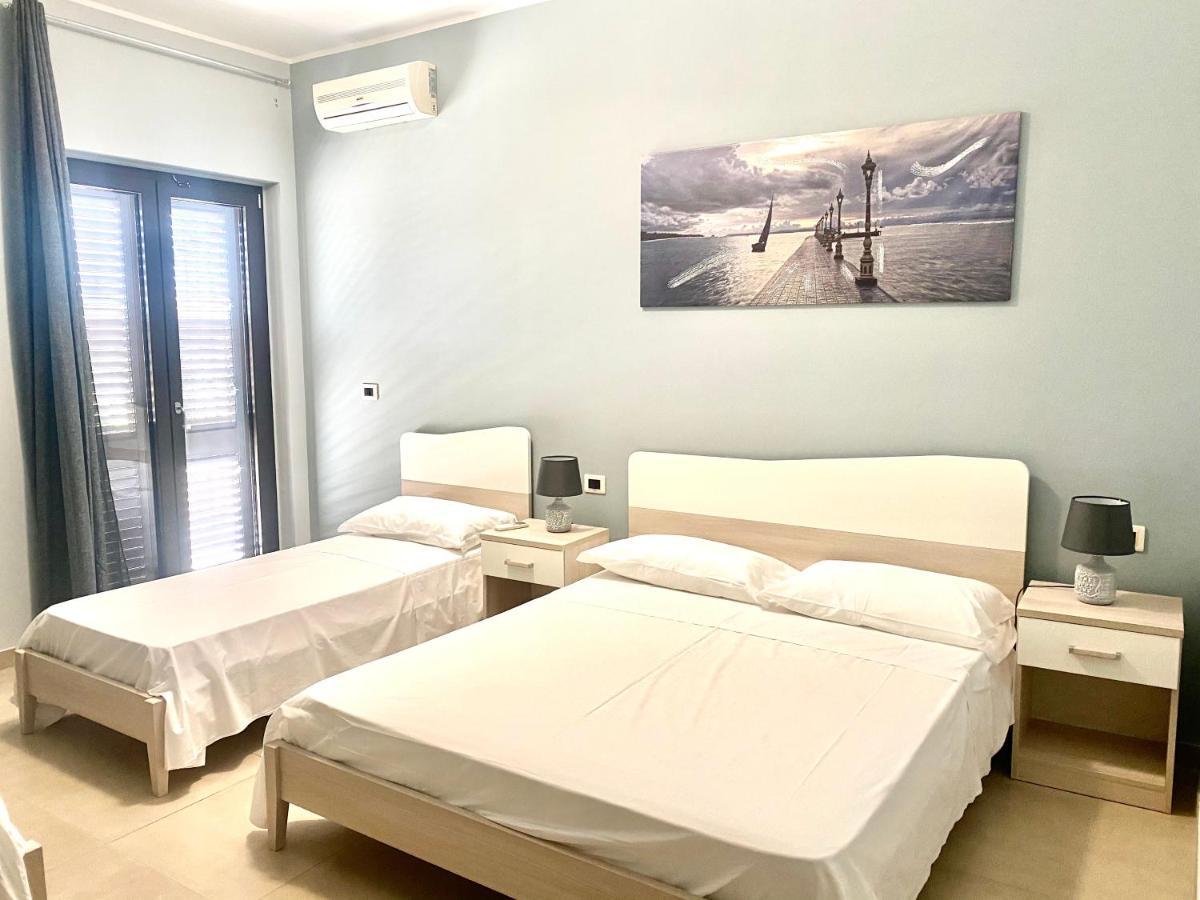 Casa Vacanze E Fitta Camere San Nico Corigliano Calabro Eksteriør billede