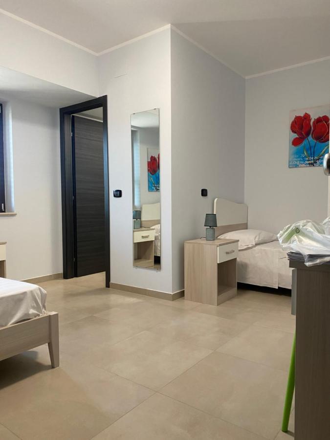 Casa Vacanze E Fitta Camere San Nico Corigliano Calabro Eksteriør billede